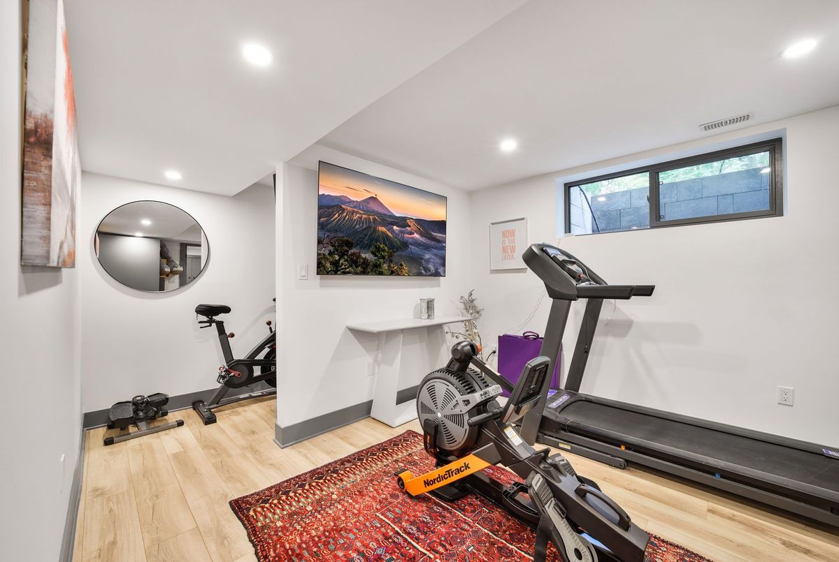 344 Dalewood Drive Oakville 344 Dalewood Drive Oakville