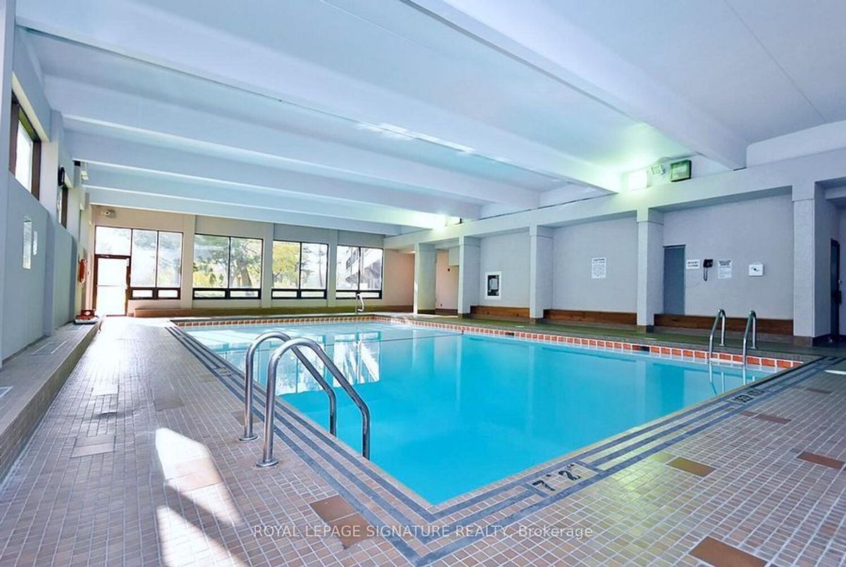 11 Wincott Drive Toronto 11 Wincott Drive Toronto