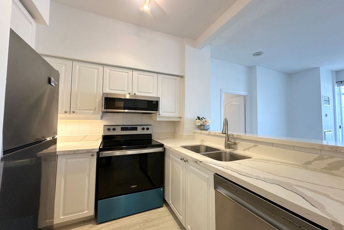 4640 Kimbermount Avenue Mississauga 4640 Kimbermount Avenue Mississauga