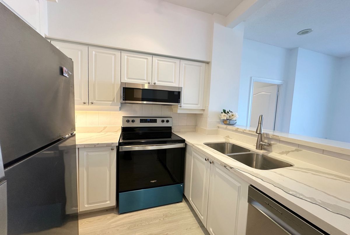 4640 Kimbermount Avenue Mississauga 4640 Kimbermount Avenue Mississauga