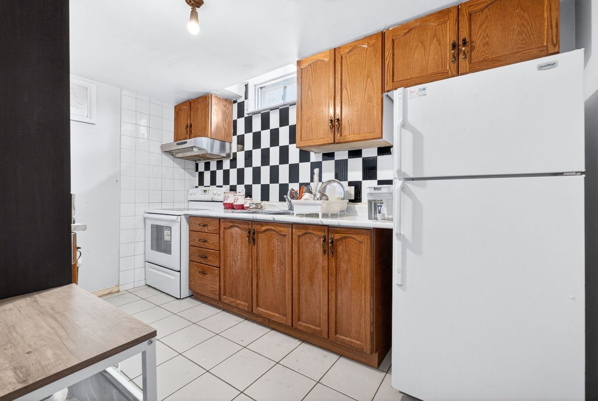 16 Rodwell Court Brampton 16 Rodwell Court Brampton