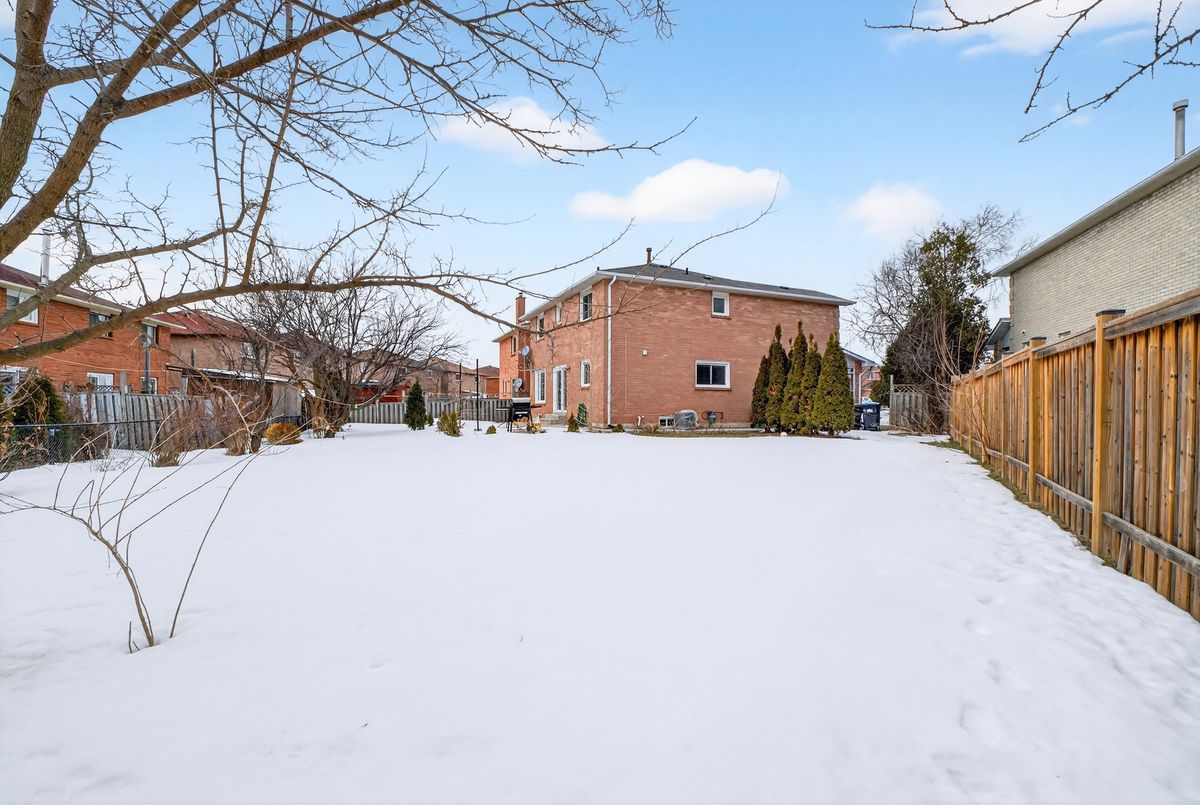 16 Rodwell Court Brampton 16 Rodwell Court Brampton