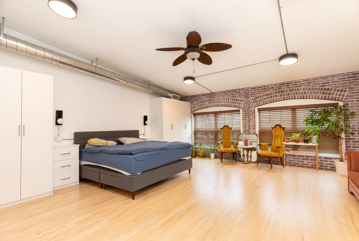 1100 Lansdowne Avenue Toronto 1100 Lansdowne Avenue Toronto