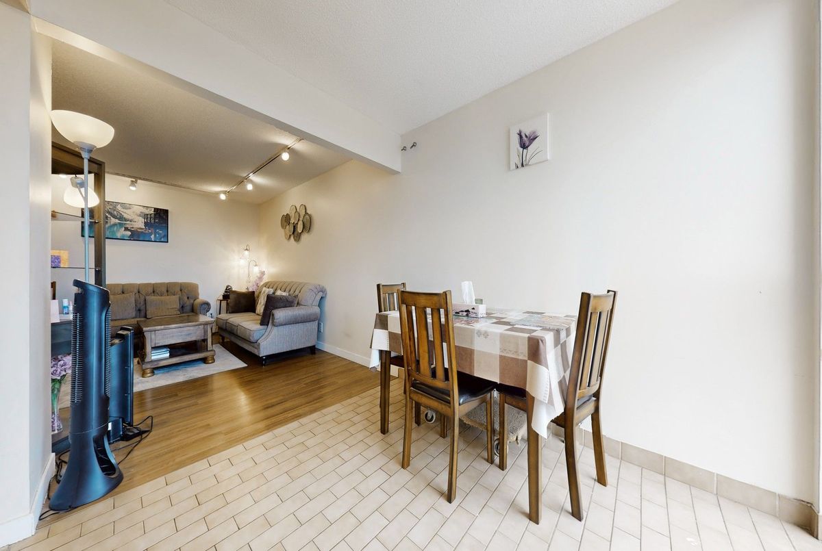 41 Markbrook Lane Toronto 41 Markbrook Lane Toronto