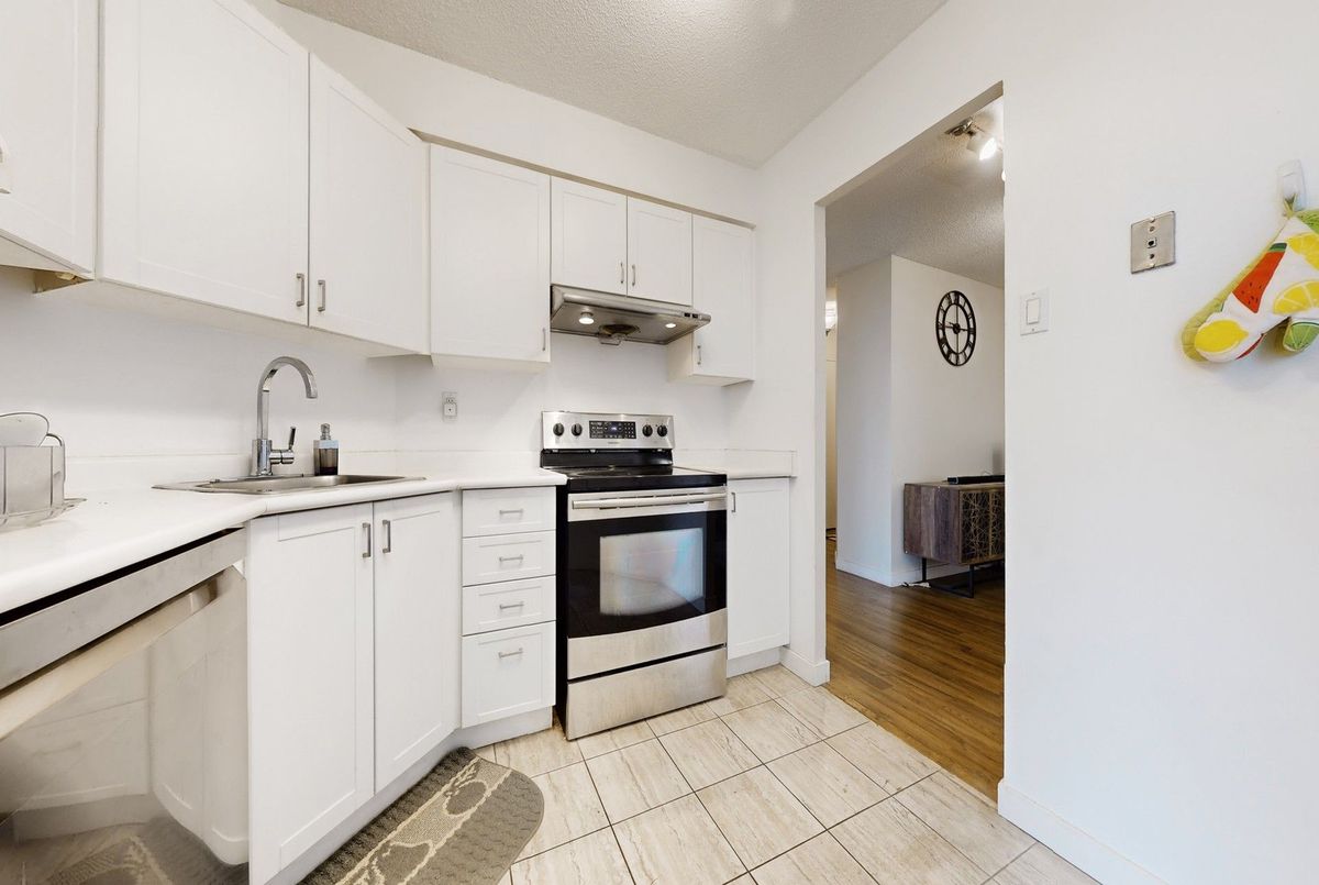 41 Markbrook Lane Toronto 41 Markbrook Lane Toronto