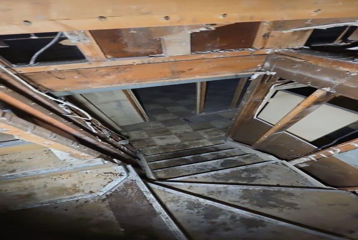 12 Holmesdale Road Toronto 12 Holmesdale Road Toronto