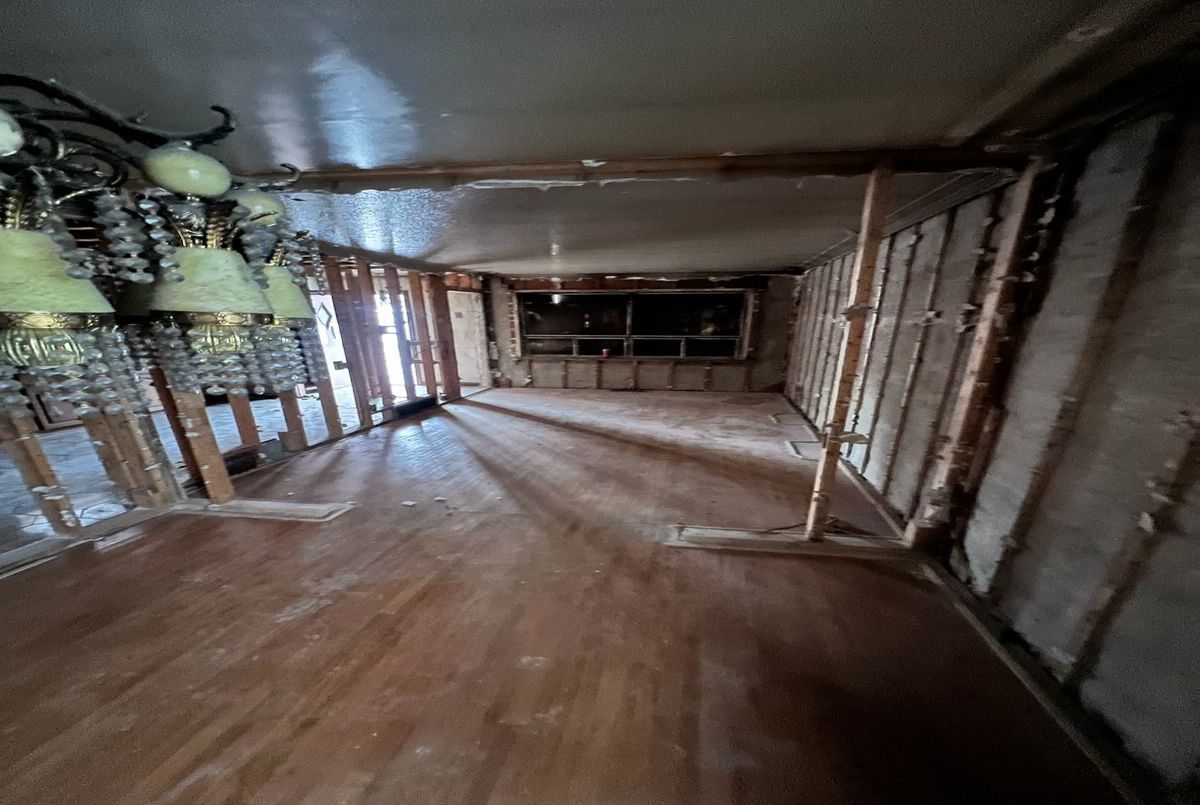 12 Holmesdale Road Toronto 12 Holmesdale Road Toronto