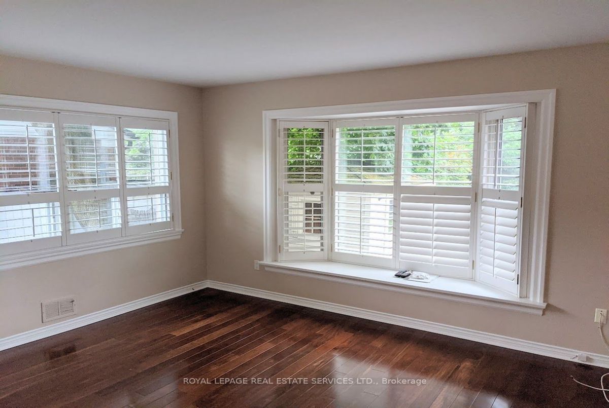 1602 Lincolnshire Boulevard Mississauga 1602 Lincolnshire Boulevard Mississauga