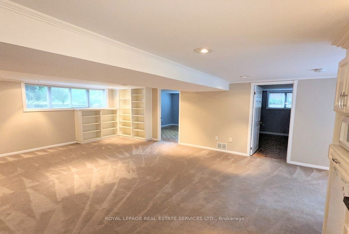 1602 Lincolnshire Boulevard Mississauga 1602 Lincolnshire Boulevard Mississauga