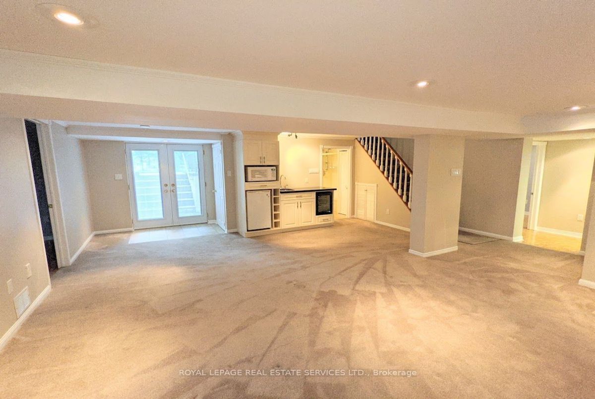 1602 Lincolnshire Boulevard Mississauga 1602 Lincolnshire Boulevard Mississauga