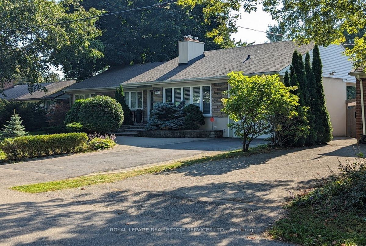 1602 Lincolnshire Boulevard Mississauga 1602 Lincolnshire Boulevard Mississauga