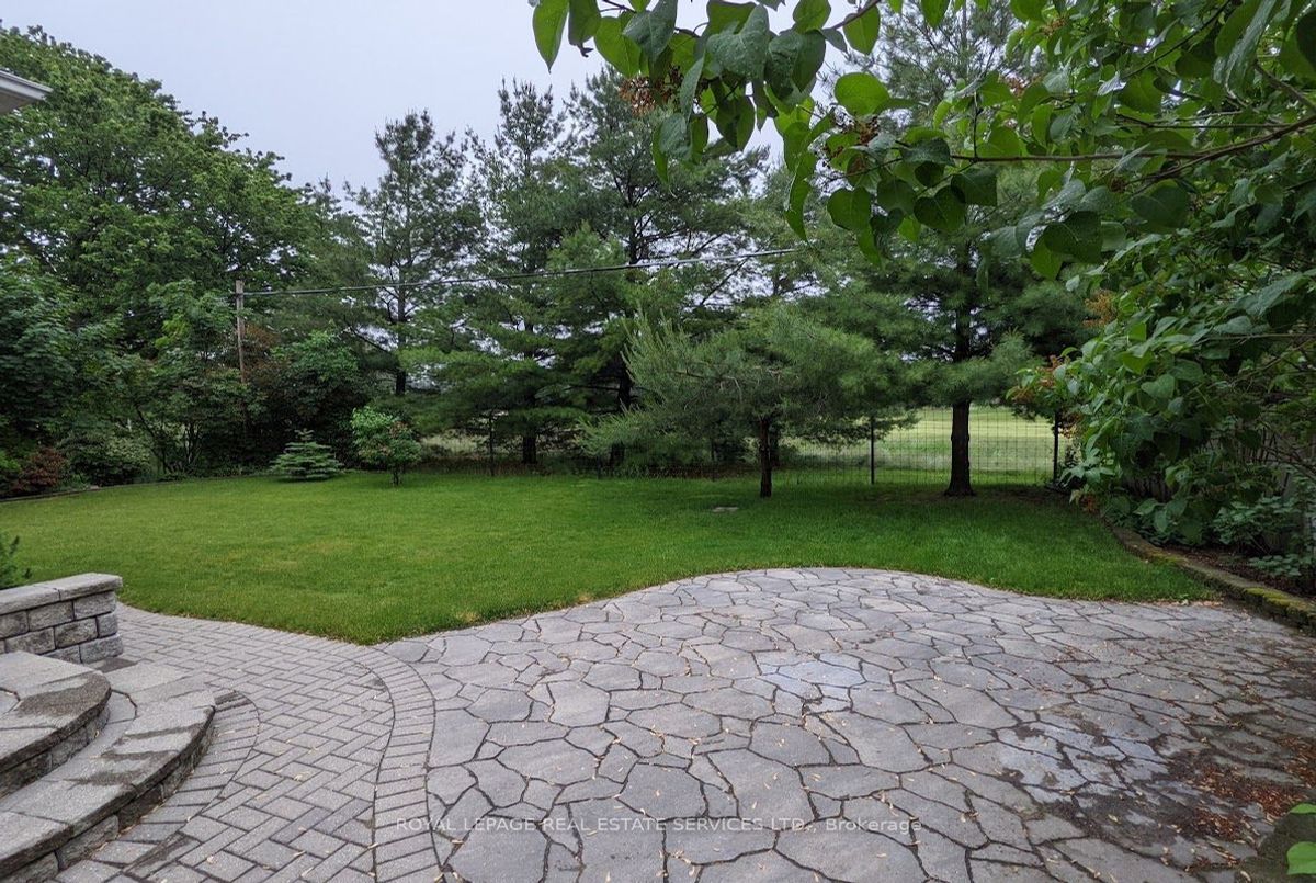 1602 Lincolnshire Boulevard Mississauga 1602 Lincolnshire Boulevard Mississauga