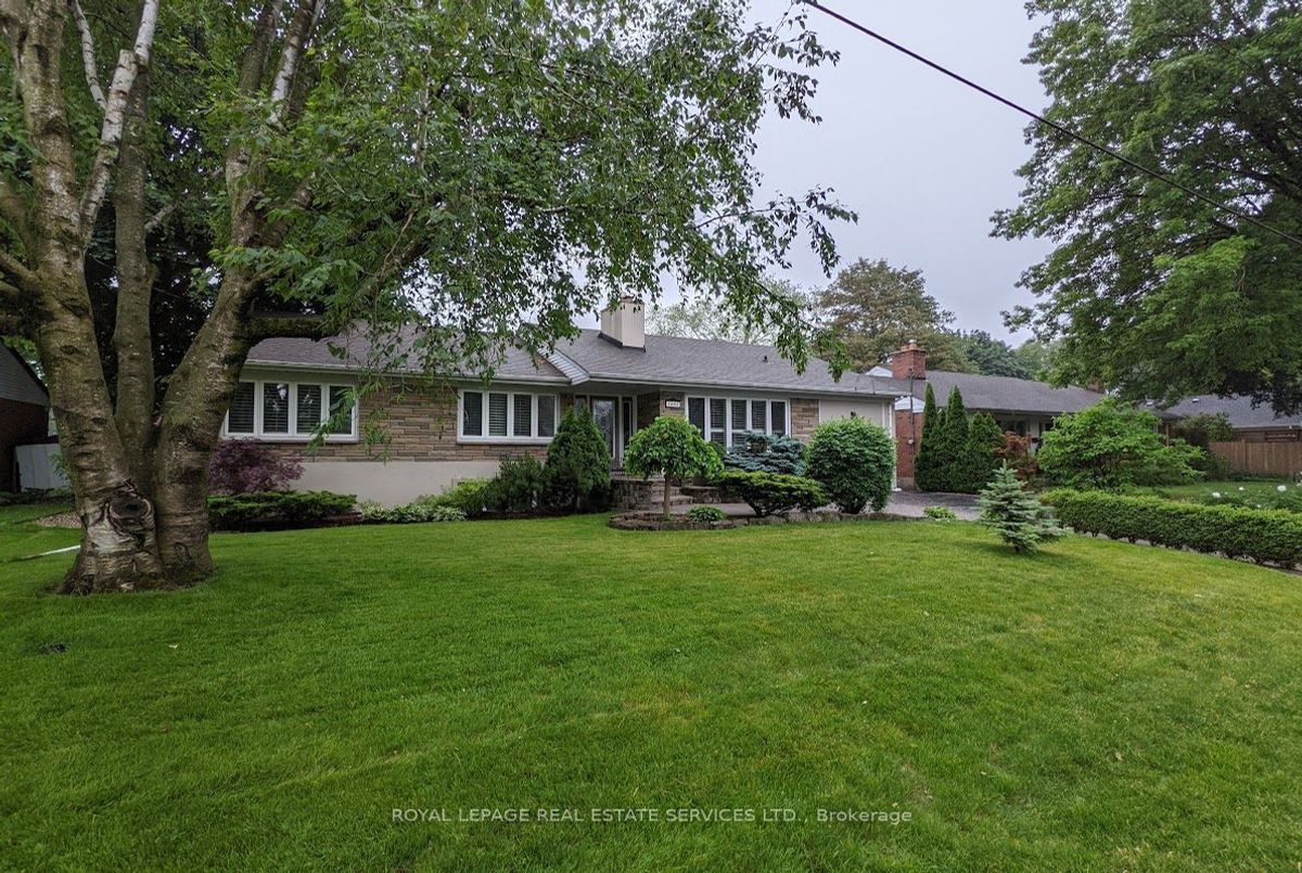 1602 Lincolnshire Boulevard Mississauga 1602 Lincolnshire Boulevard Mississauga