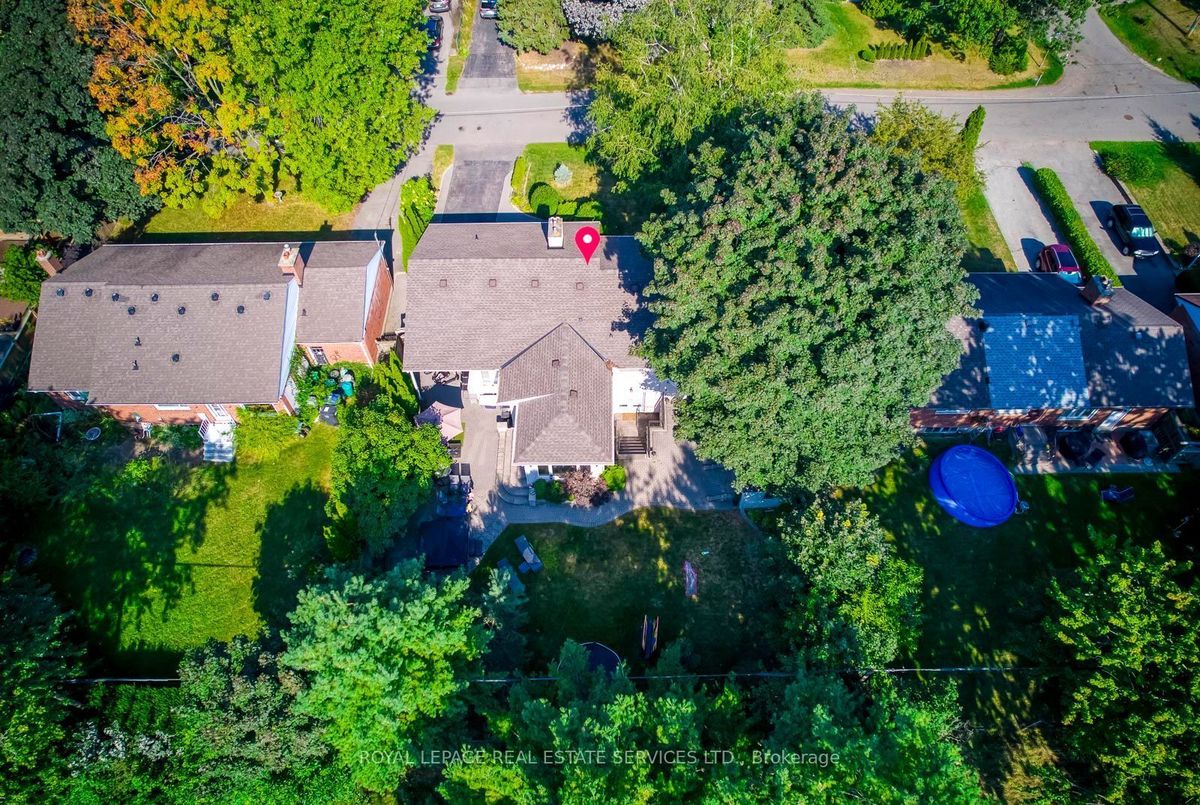 1602 Lincolnshire Boulevard Mississauga 1602 Lincolnshire Boulevard Mississauga