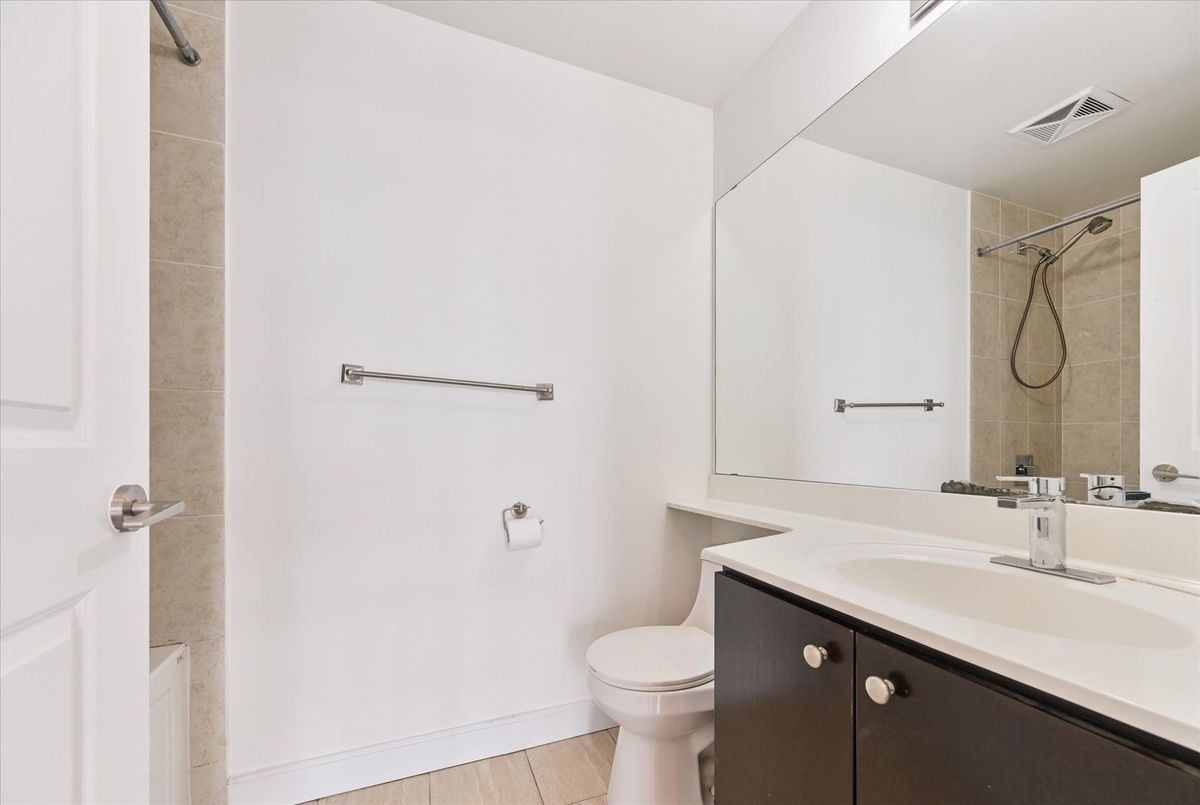 60 Absolute Avenue Mississauga 60 Absolute Avenue Mississauga