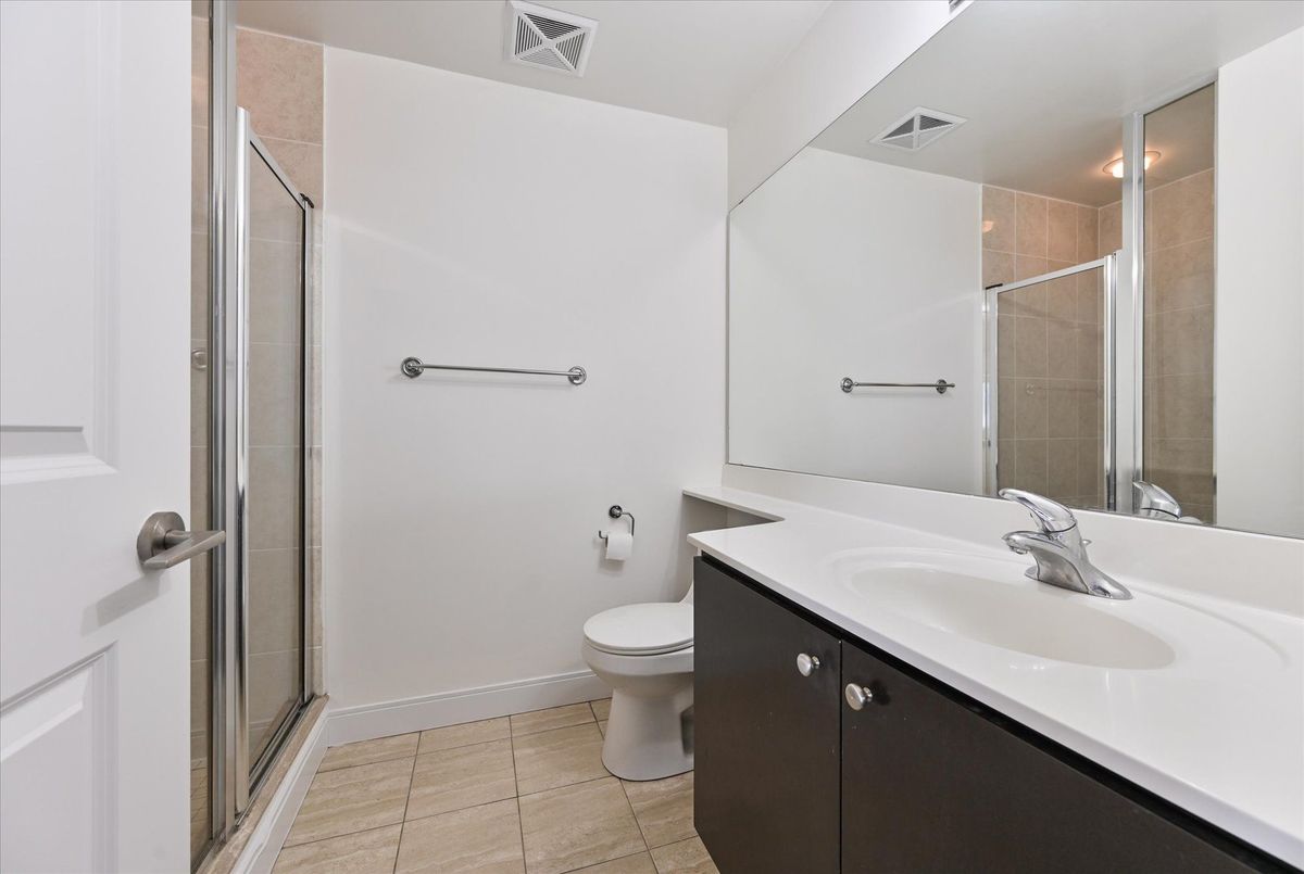 60 Absolute Avenue Mississauga 60 Absolute Avenue Mississauga