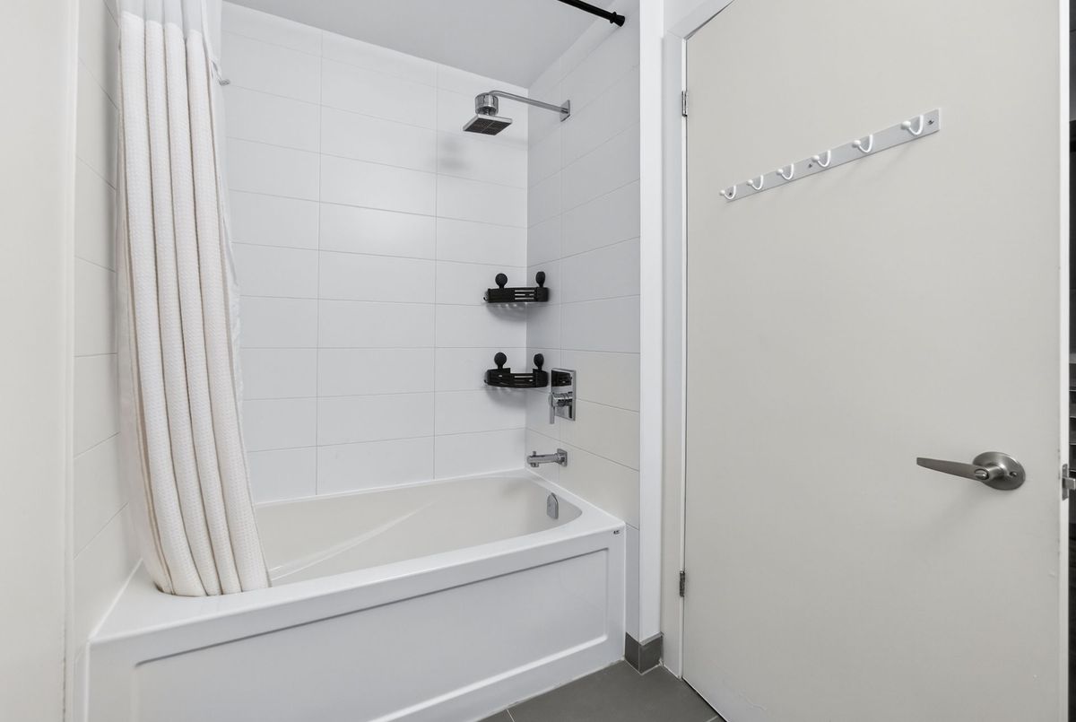 5230 Dundas Street Burlington 5230 Dundas Street Burlington