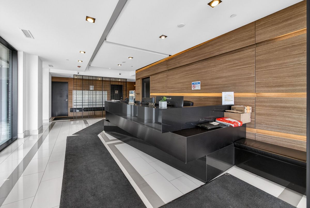 5230 Dundas Street Burlington 5230 Dundas Street Burlington