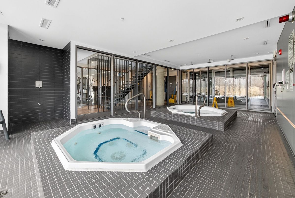 5230 Dundas Street Burlington 5230 Dundas Street Burlington