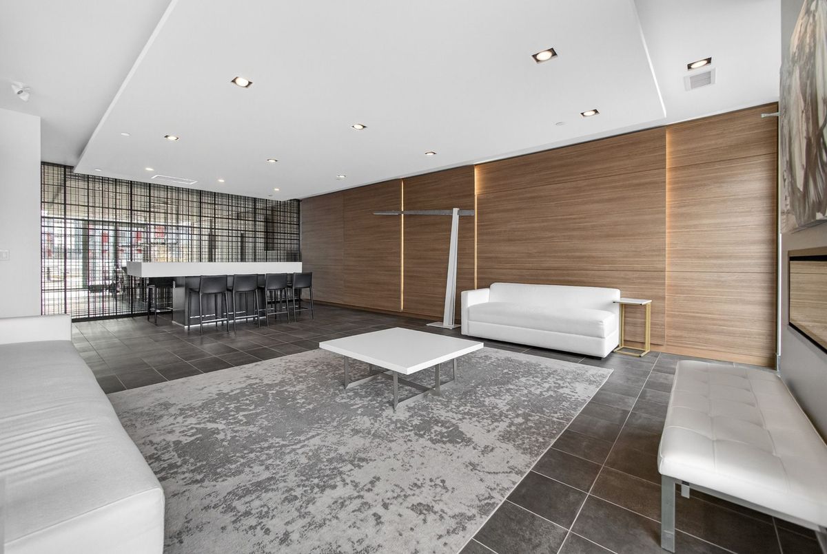 5230 Dundas Street Burlington 5230 Dundas Street Burlington