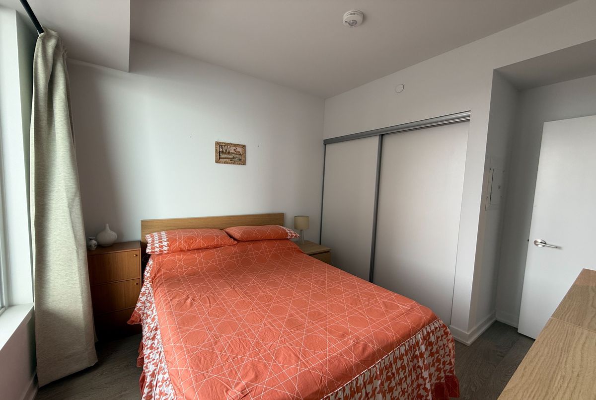 1926 Lakeshore Boulevard W Toronto 1926 Lakeshore Boulevard W Toronto