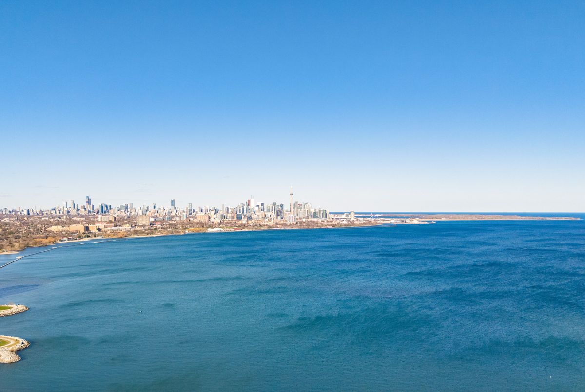 38 Annie Craig Drive Toronto 38 Annie Craig Drive Toronto