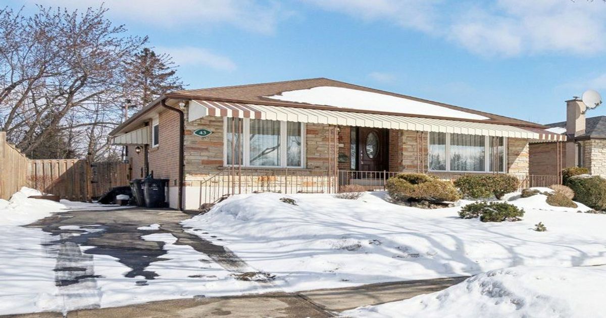 43 Marlebon Road Toronto