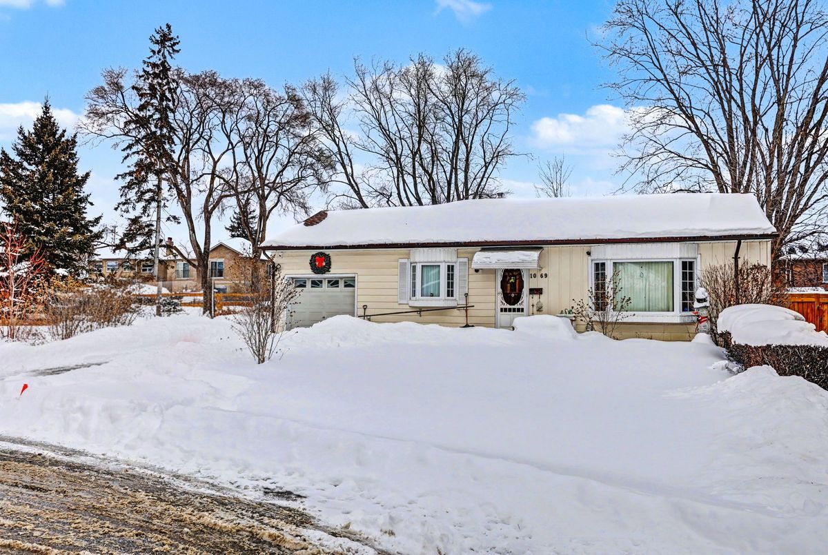 1069 Roosevelt Road Mississauga 1069 Roosevelt Road Mississauga