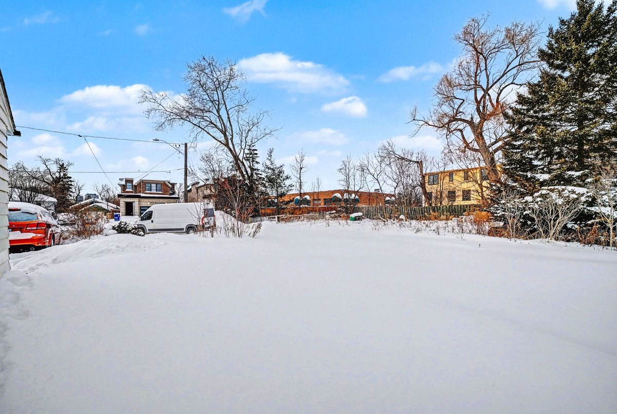 1069 Roosevelt Road Mississauga 1069 Roosevelt Road Mississauga