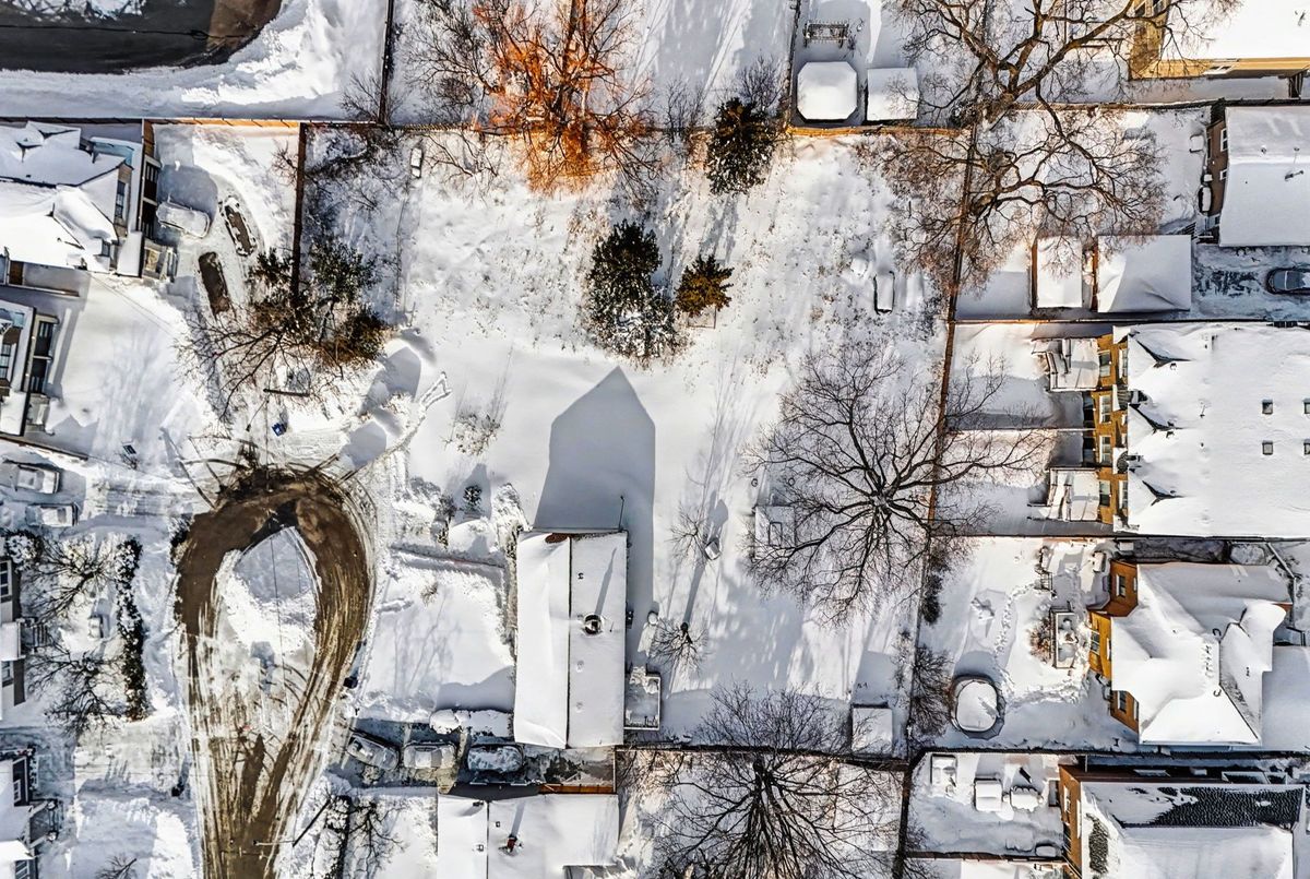 1069 Roosevelt Road Mississauga 1069 Roosevelt Road Mississauga