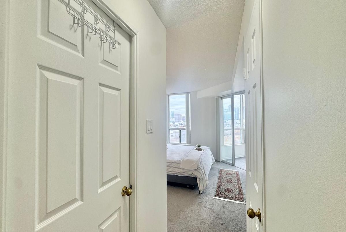 4460 Tucana Court Mississauga 4460 Tucana Court Mississauga