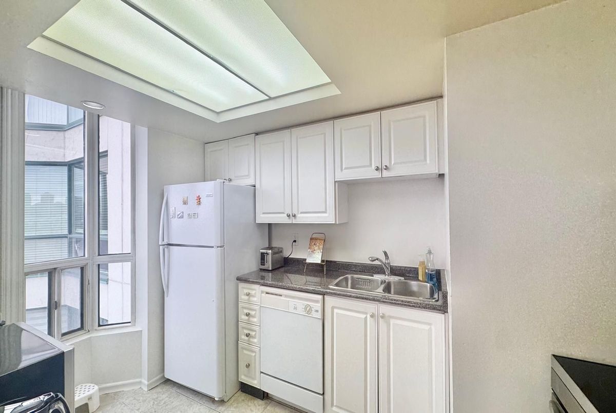 4460 Tucana Court Mississauga 4460 Tucana Court Mississauga