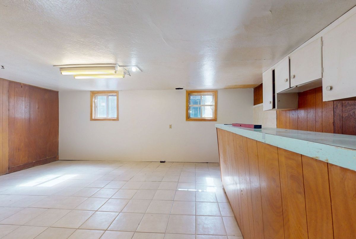 365 WHITMORE Avenue Toronto 365 WHITMORE Avenue Toronto