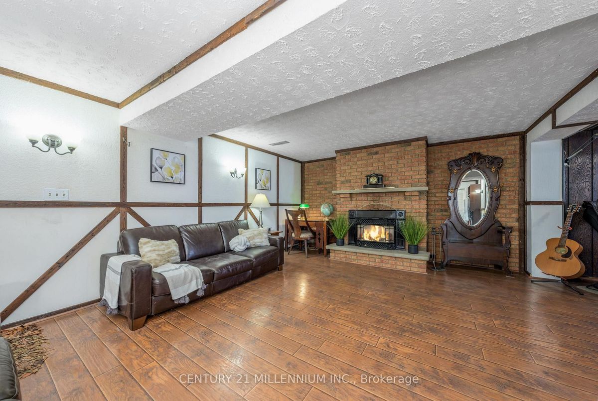 20 Dunblaine Crescent Brampton 20 Dunblaine Crescent Brampton