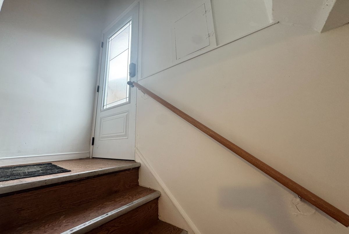 28 Eringate Drive Toronto 28 Eringate Drive Toronto