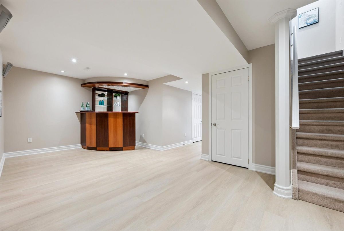 868 Bramble Court Mississauga 868 Bramble Court Mississauga