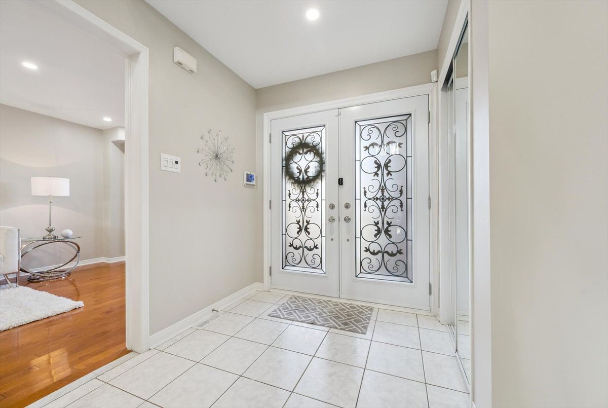 868 Bramble Court Mississauga 868 Bramble Court Mississauga