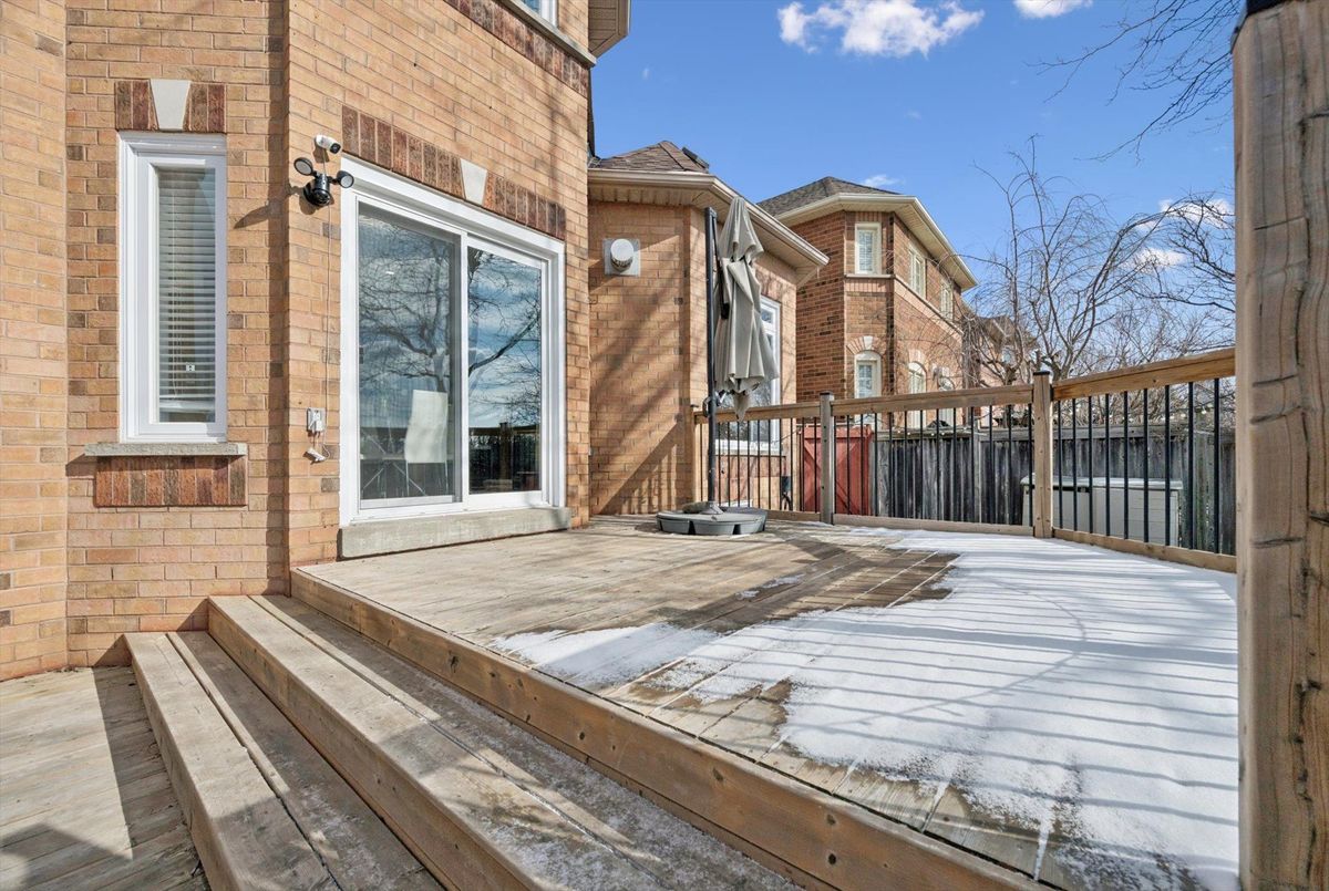 868 Bramble Court Mississauga 868 Bramble Court Mississauga