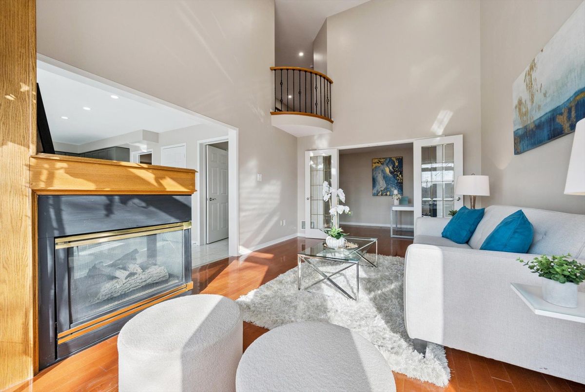 868 Bramble Court Mississauga 868 Bramble Court Mississauga