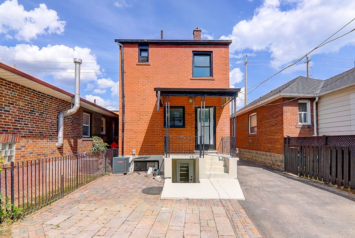 56 Bicknell Avenue Toronto 56 Bicknell Avenue Toronto