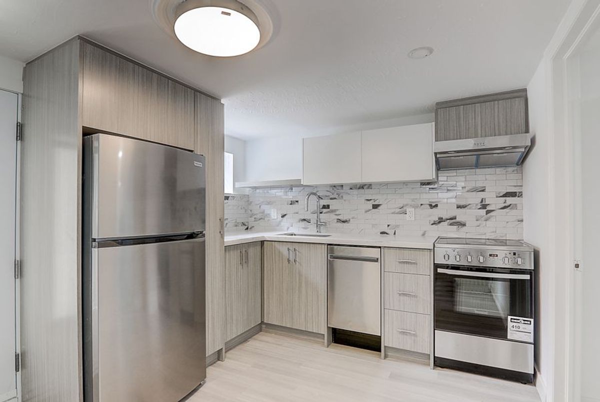 56 Bicknell Avenue Toronto 56 Bicknell Avenue Toronto