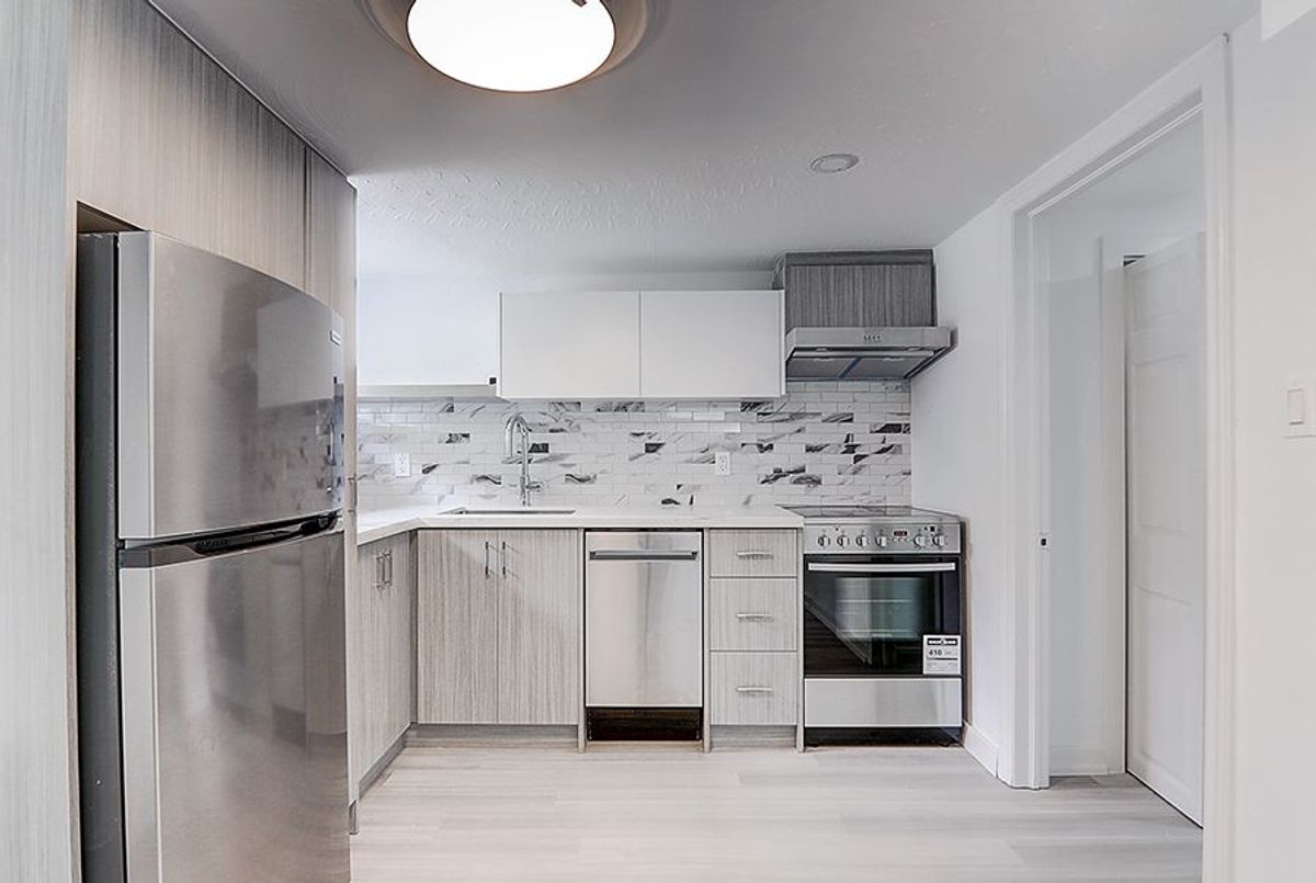 56 Bicknell Avenue Toronto 56 Bicknell Avenue Toronto