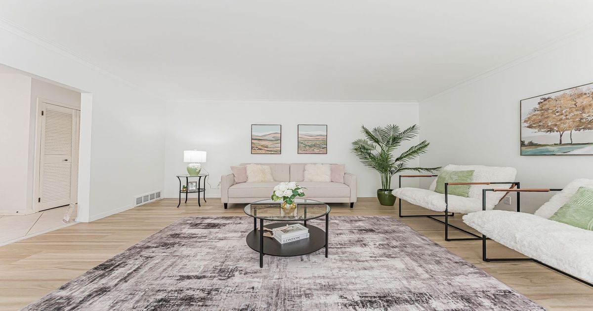 2393 SPEYSIDE Drive Mississauga