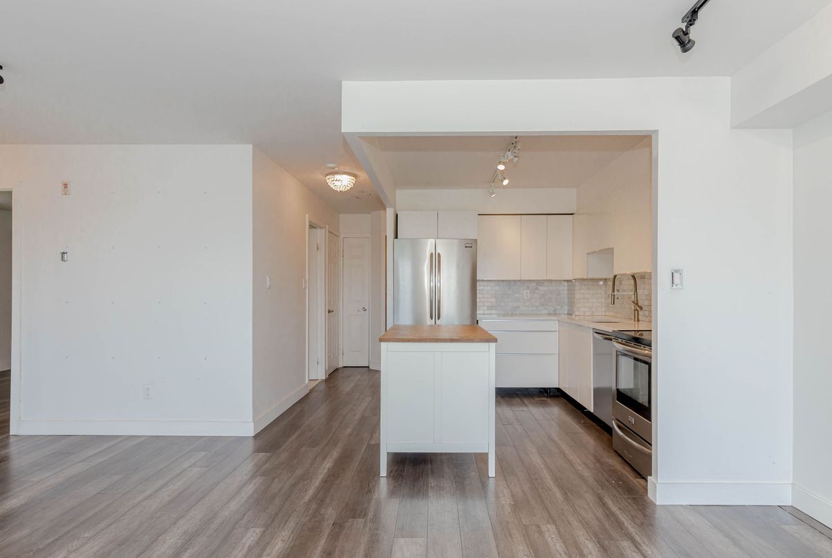 32 Tannery Street Mississauga 32 Tannery Street Mississauga