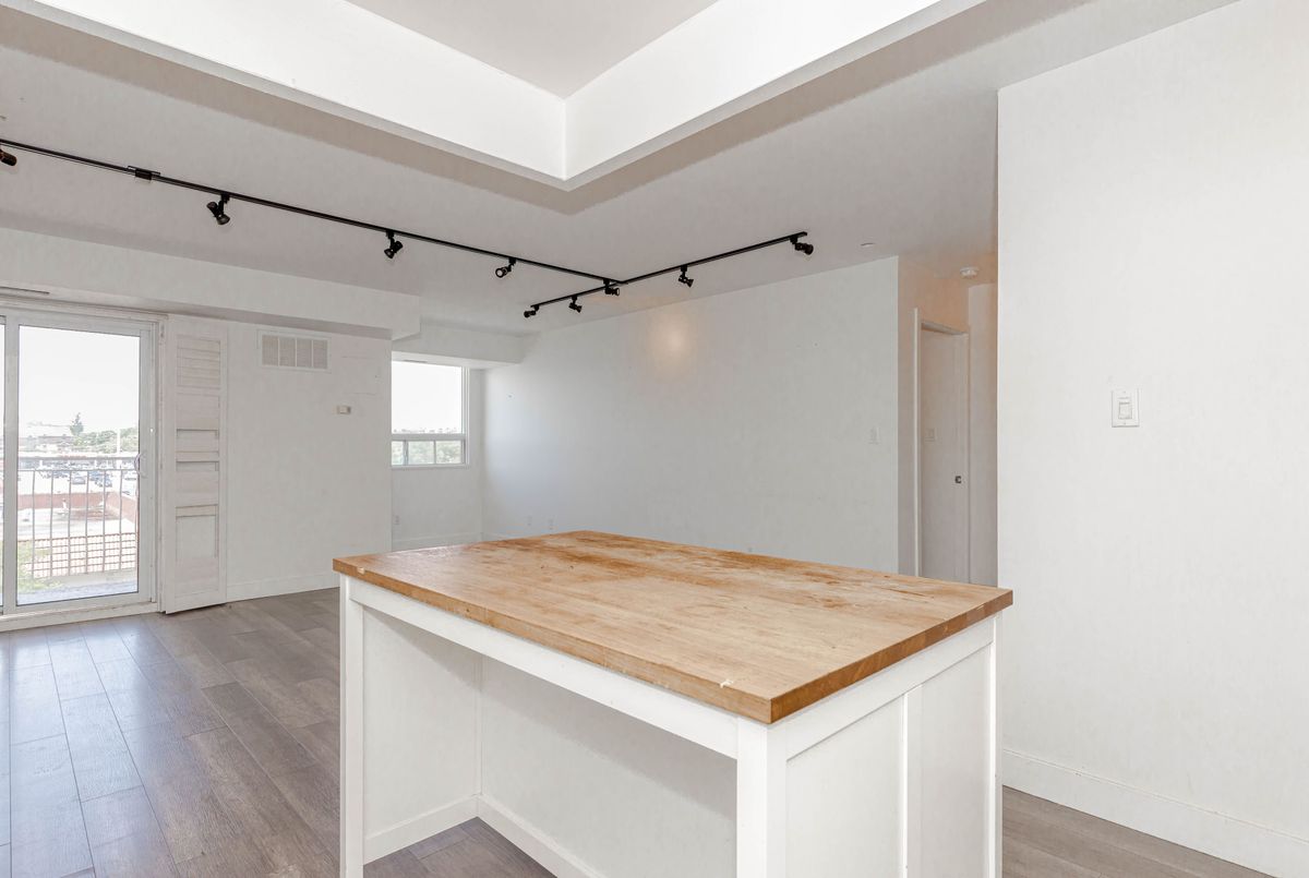 32 Tannery Street Mississauga 32 Tannery Street Mississauga