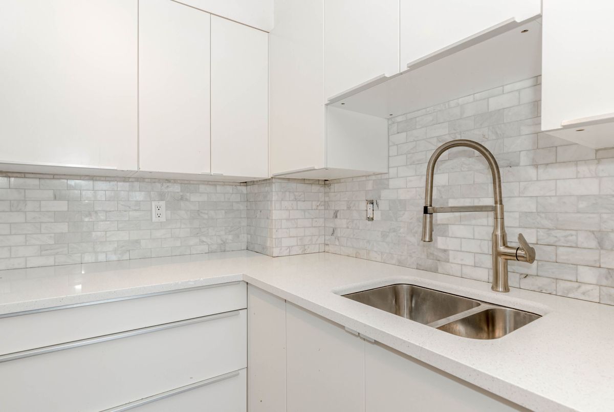 32 Tannery Street Mississauga 32 Tannery Street Mississauga