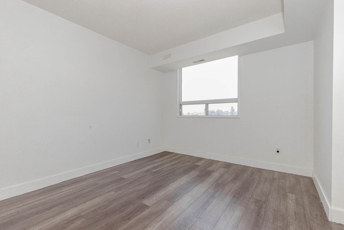 32 Tannery Street Mississauga 32 Tannery Street Mississauga