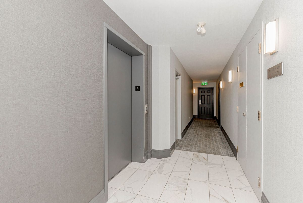 32 Tannery Street Mississauga 32 Tannery Street Mississauga