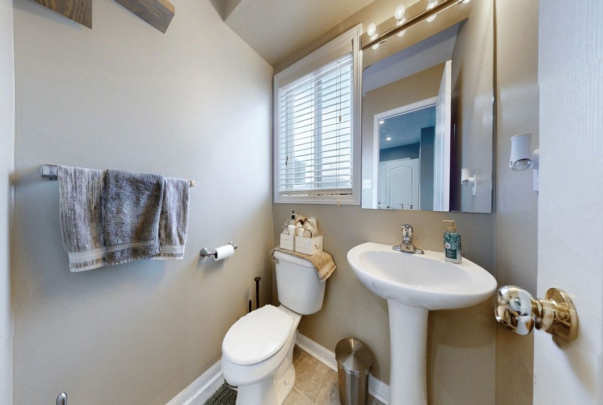 52 Tianalee Crescent Brampton 52 Tianalee Crescent Brampton