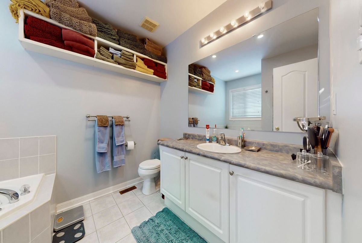 52 Tianalee Crescent Brampton 52 Tianalee Crescent Brampton